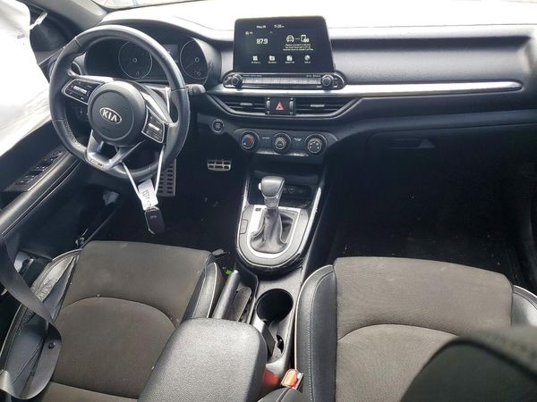 2021 KIA FORTE GT Line