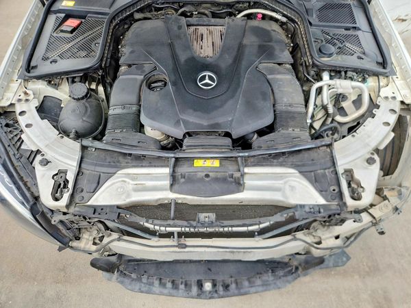 2015 MERCEDES-BENZ C