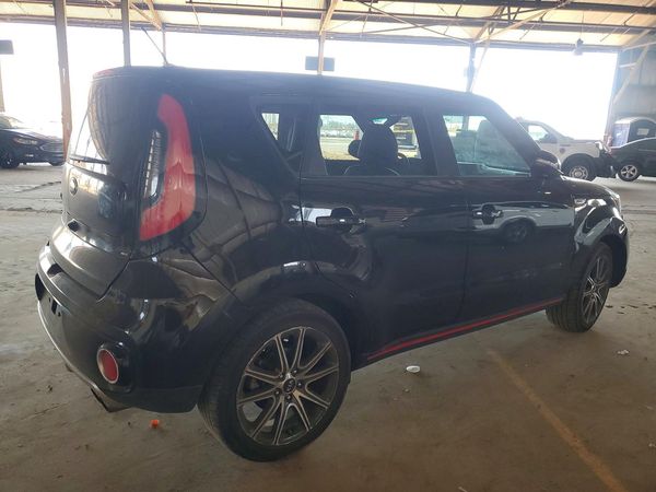 2017 KIA SOUL Exclaim