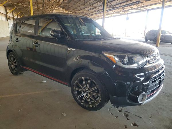 2017 KIA SOUL Exclaim