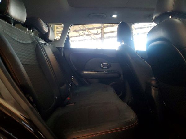 2017 KIA SOUL Exclaim