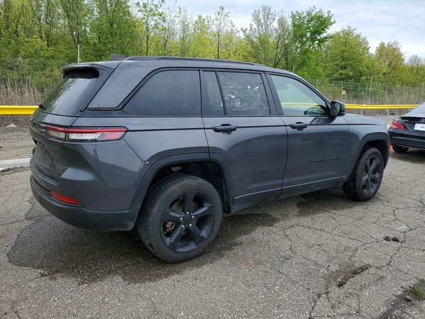 2023 JEEP GRAND CHEROKEE