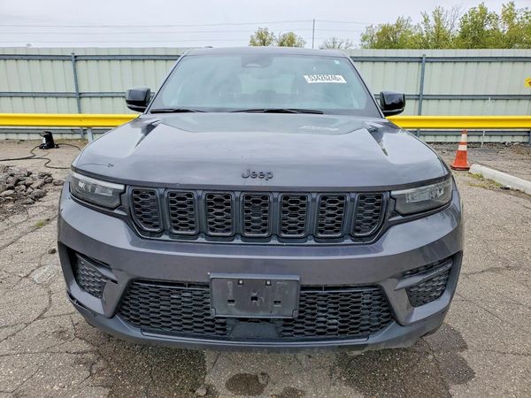 2023 JEEP GRAND CHEROKEE