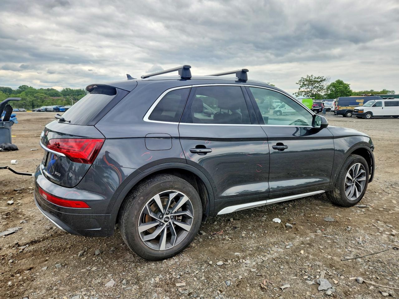 2021 AUDI Q5 quattro Premium