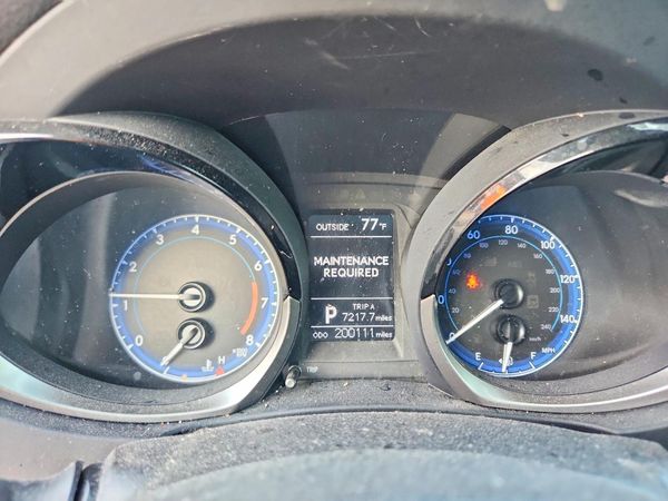 2014 TOYOTA COROLLA