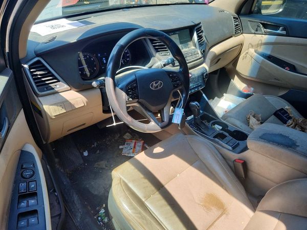 2018 HYUNDAI TUCSON