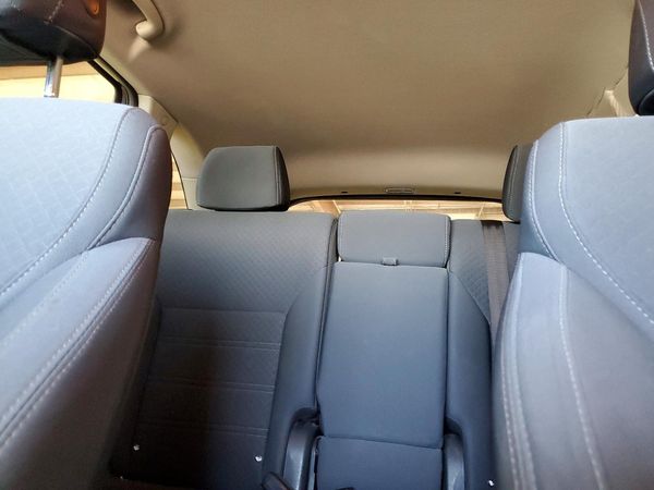 2017 KIA SORENTO L, LX