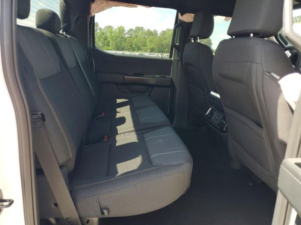 2025 FORD F150 STX