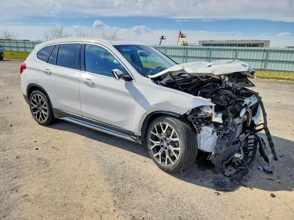 2021 BMW X1 sDrive28i