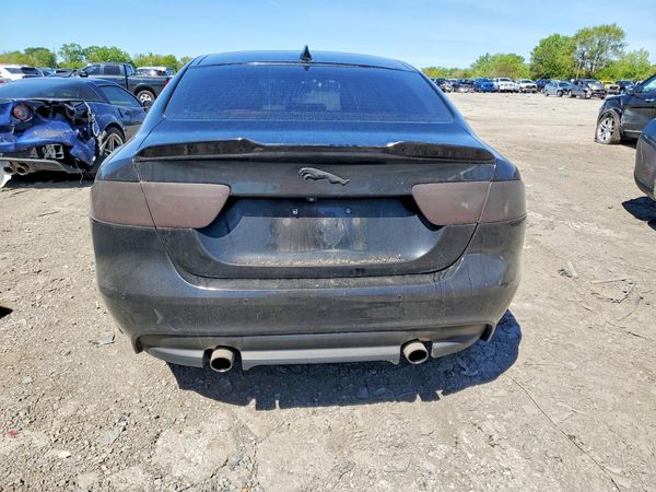 2017 JAGUAR XE Premium