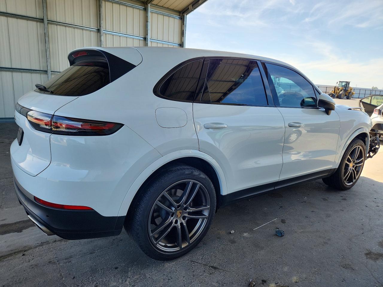 2019 PORSCHE CAYENNE