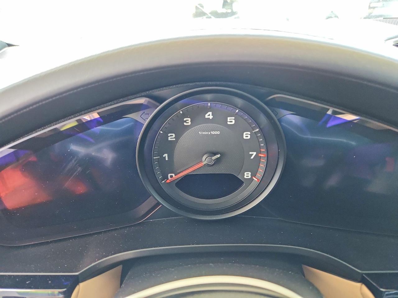 2019 PORSCHE CAYENNE