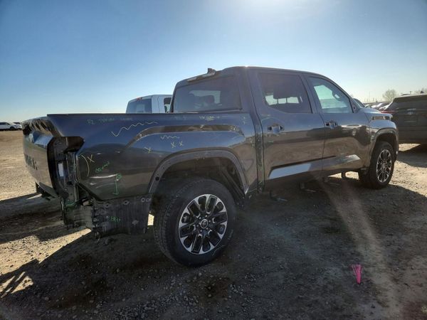 2023 TOYOTA TUNDRA