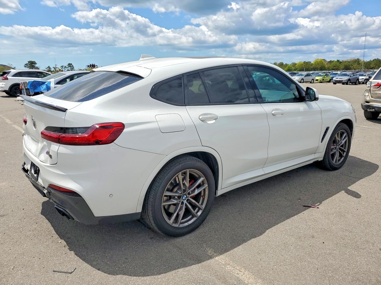 2021 BMW X4