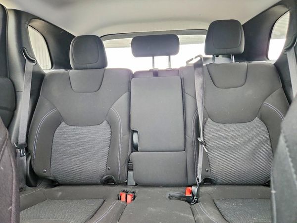 2019 JEEP CHEROKEE LATITUDE FWD