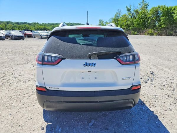 2020 JEEP CHEROKEE LATITUDE FWD