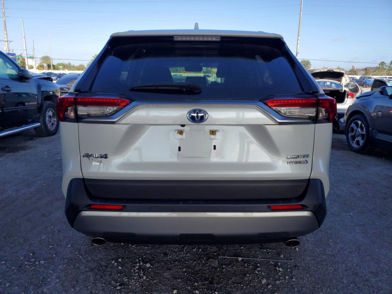 2023 TOYOTA RAV4 Limited