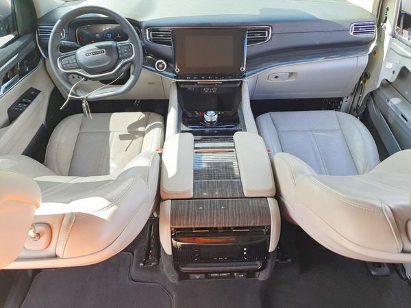 2022 JEEP WAGONEER SERIES III 4X2