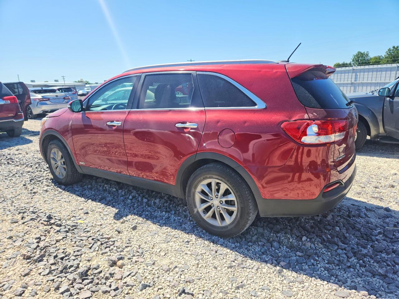 2017 KIA SORENTO L, LX