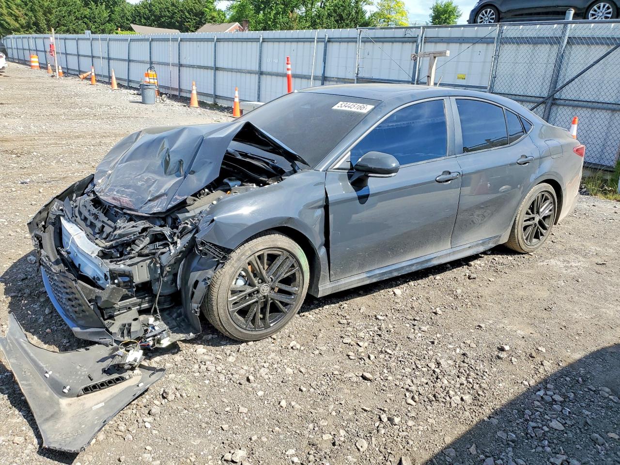2025 TOYOTA CAMRY