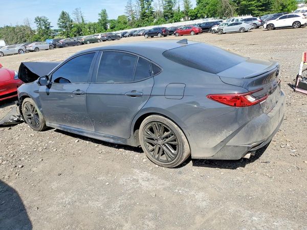 2025 TOYOTA CAMRY