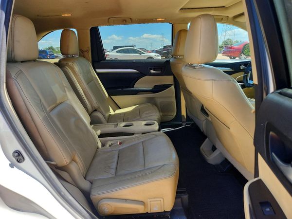 2016 TOYOTA HIGHLANDER Base/Hybrid