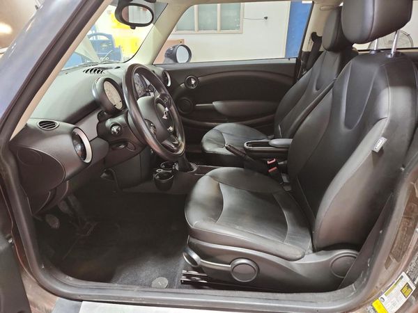 2012 MINI COOPER