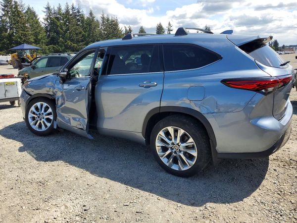 2022 TOYOTA HIGHLANDER Limited