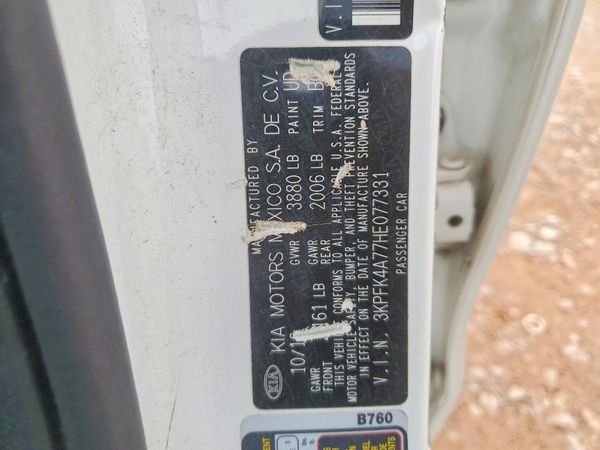 2017 KIA FORTE LX Base