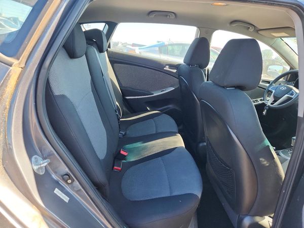 2012 HYUNDAI ACCENT GL (Middle-low grade)