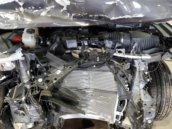 2025 JEEP CHEROKEE Limited — Engine bay