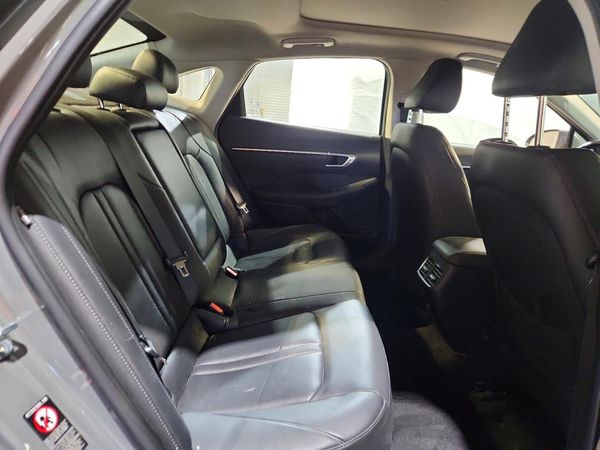 2022 HYUNDAI SONATA