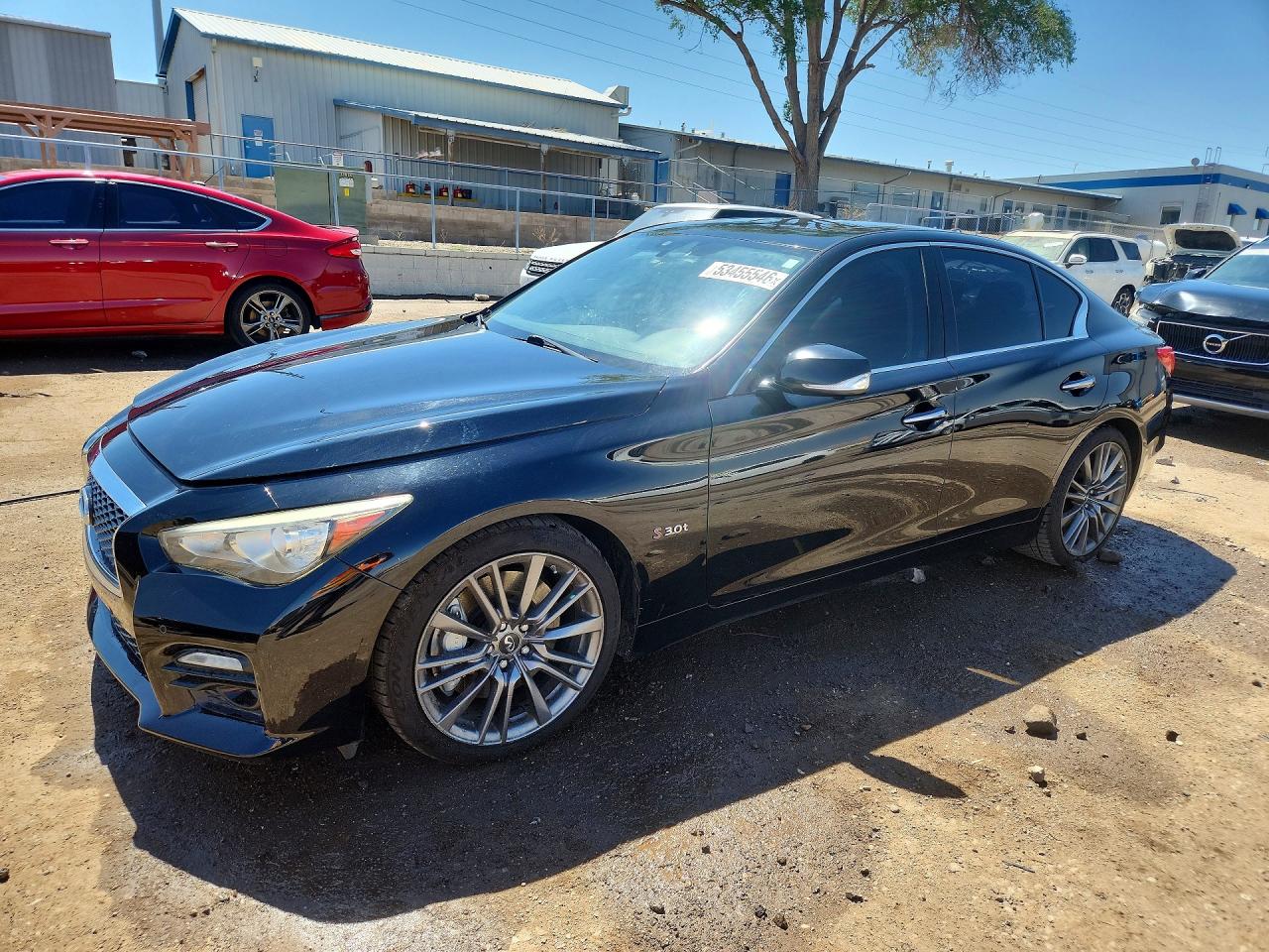 2016 INFINITI Q50
