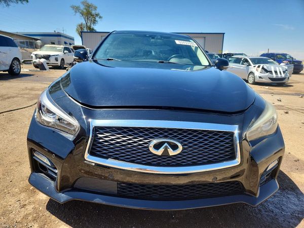 2016 INFINITI Q50