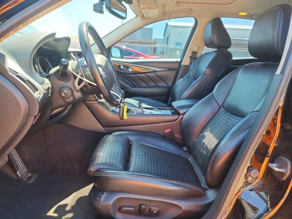 2016 INFINITI Q50