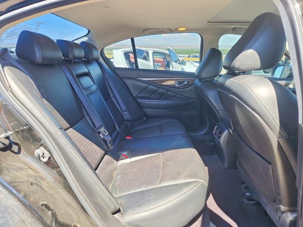 2016 INFINITI Q50
