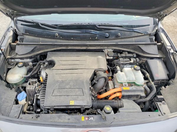 2017 KIA NIRO FE / LX / LX Tech