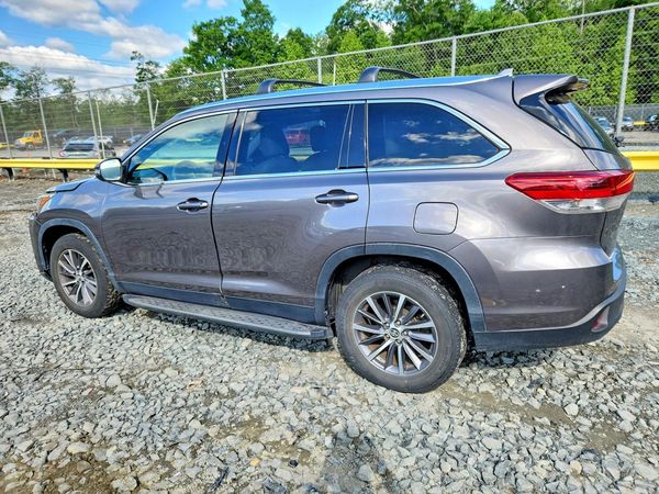 2019 TOYOTA HIGHLANDER SE/XLE