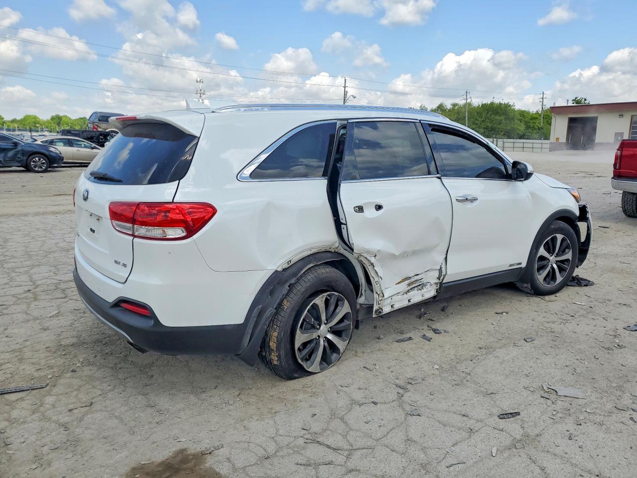 2016 KIA SORENTO EX