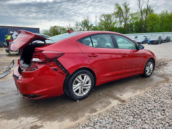 2019 HYUNDAI ELANTRA
