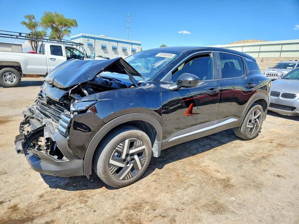 2025 NISSAN KICKS SV