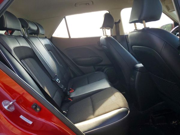 2023 HYUNDAI VENUE SEL, Limited
