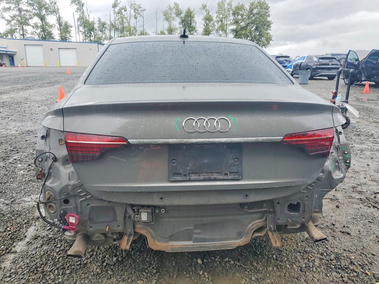 2024 AUDI A4 quattro Premium Plus