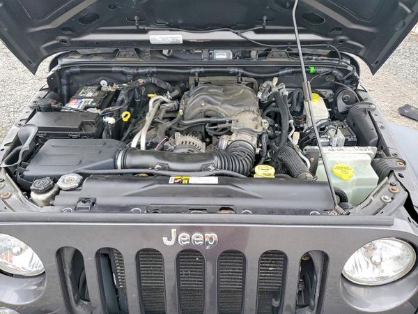 2016 JEEP WRANGLER UNLIMITED SPORT 4X4
