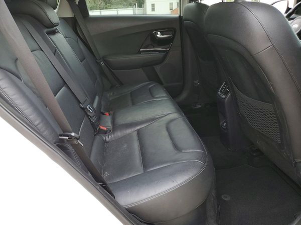 2017 KIA NIRO