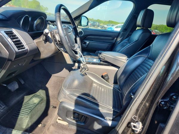 2017 LAND ROVER DISCOVERY HSE Luxury