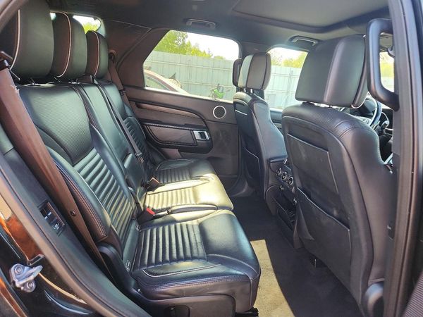 2017 LAND ROVER DISCOVERY HSE Luxury