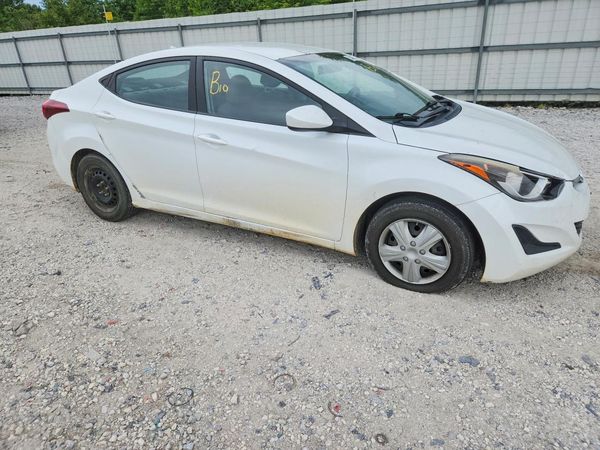 2016 HYUNDAI ELANTRA