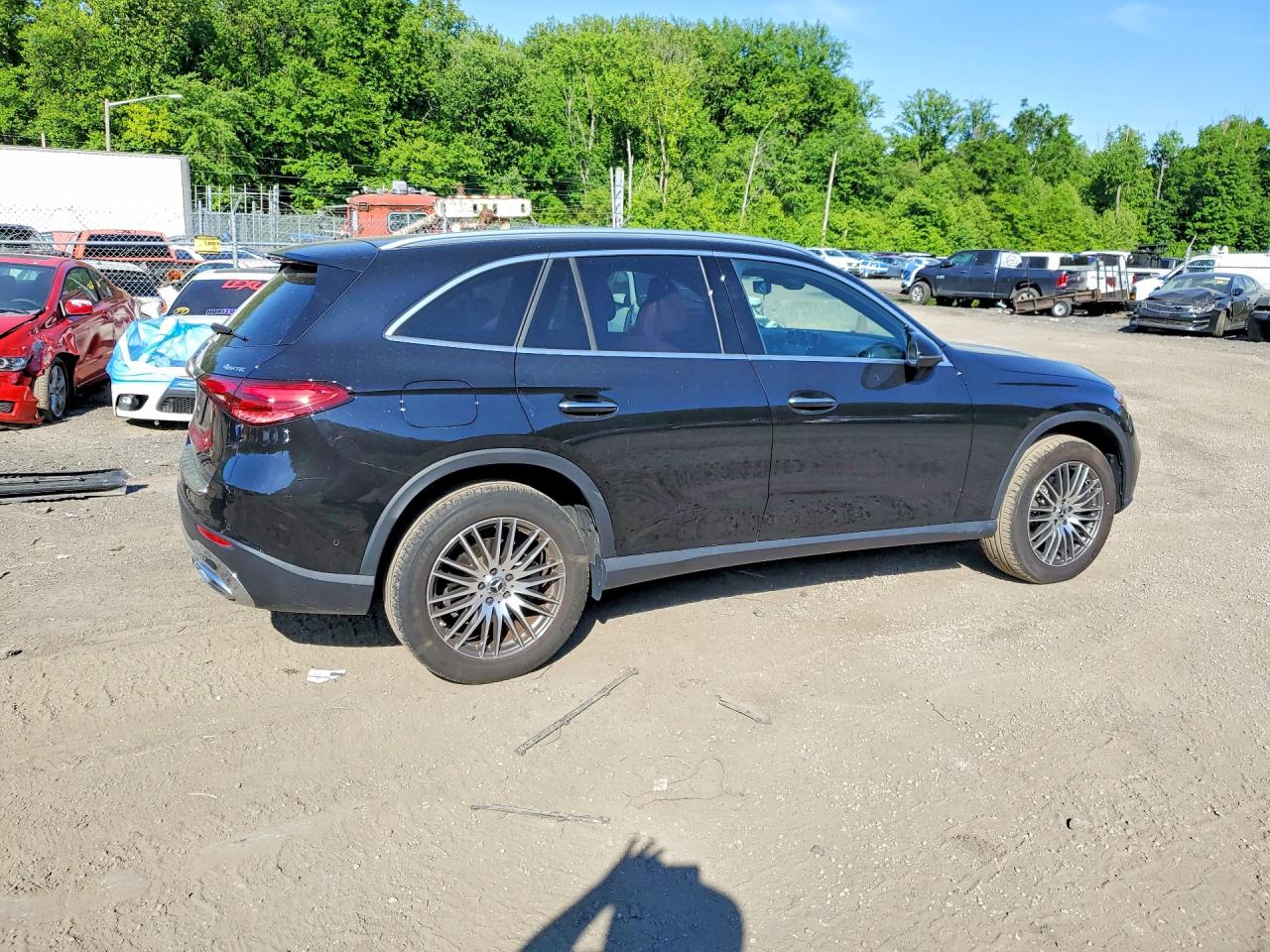 2024 MERCEDES-BENZ GLC