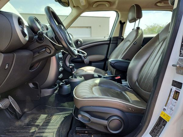 2012 MINI COOPER